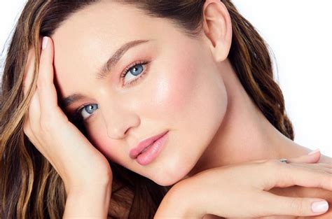 Spilling Beauty Secrets Miranda Kerrs Popping Blue Eyes