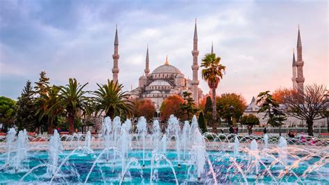 La explosión ha ocurrido en la localidad de hendek, a 180 kilómetros de estambul. La Mezquita Azul de Estambul, Turquía