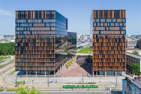 Check spelling or type a new query. COR-TEN® gives the modern buildings of Brama Miasta Łodzi ...