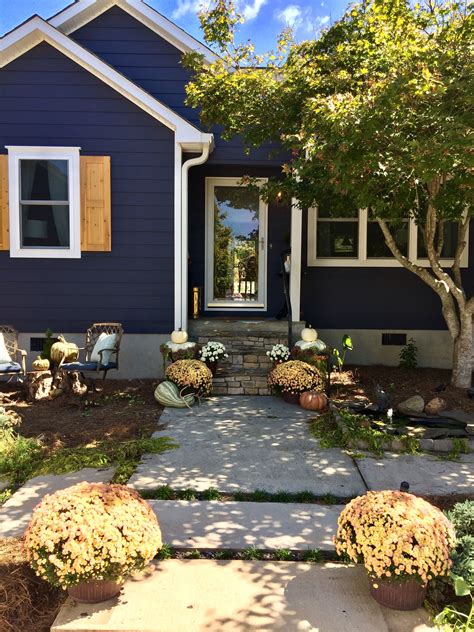 Charcoal Blue By Sherwin Williams Exterior Is A Beautiful Navy Fall