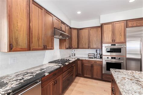 We look forward to working with you very soon!!! Remodeling - Semi-Custom Starmark Cabinets in a Beautiful ...