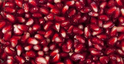 My mom drives me crazy, she said it all give me liver/digestive failure because its so 'hard'. Can You Eat a Pomegranate Seed? | LIVESTRONG.COM