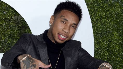 Kylie Jenners Rapper Boyfriend Tyga In Trouble Over Messages To 14