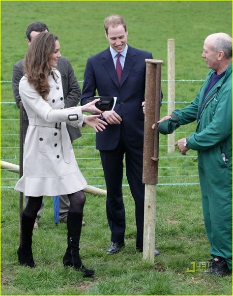 윌리엄 왕자와 케이트 행복한 시간 보내는 해외 연예가 소식 네모판