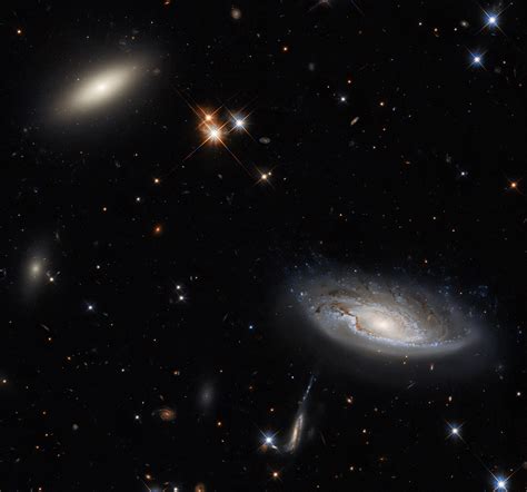 Hubble Telescope Awesomeness Rpics