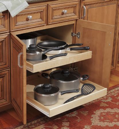 Custom made kitchen cabinet pull brass cabinet pull door handles. افكار لخزائن المطبخ | المرسال