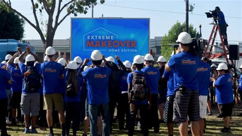 ‘extreme Makeover Home Edition Reboot In The Works At Abc With The