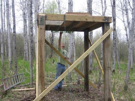 Homemade Elevated Deer Blind Plans Hunting Blinds Deer Hunting