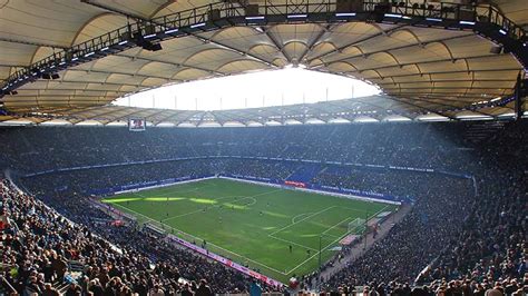 Pauli lassen regenbogenfahnen am stadion wehen! Image - HSV stadium 001.jpg | Football Wiki | FANDOM ...