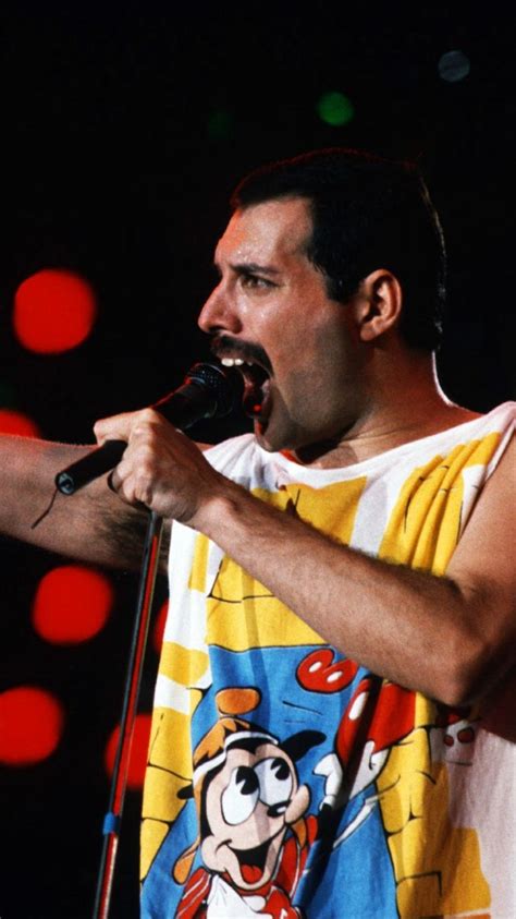 Cool collections of freddie mercury wallpapers for desktop, laptop and mobiles. Freddie Mercury Wallpapers, Pictures, Images | Queen ...