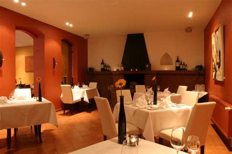 What hotels are near das alte haus? Restaurant Das Alte Haus, Braunschweig | Restaurantführer ...