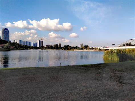 From the comfort of your home. Kallang Riverside Park In Singapore Stock Photo - Image of warm, freshwater: 154043268