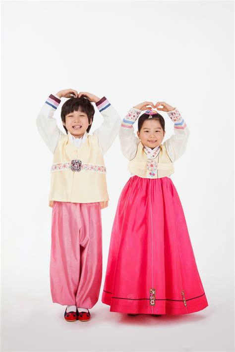 Lotte Global Life Style Hanbok Korea Traditional Dress Or Clothe