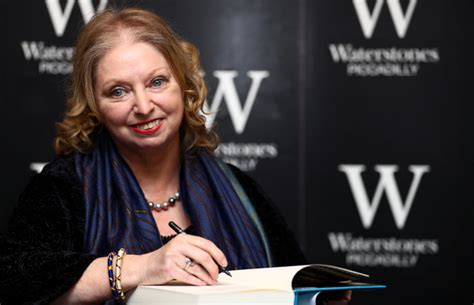 Booker Prize Winner Hilary Mantel Author Of ‘wolf Hall Tudor Saga Dies At 70 Pbs Newshour