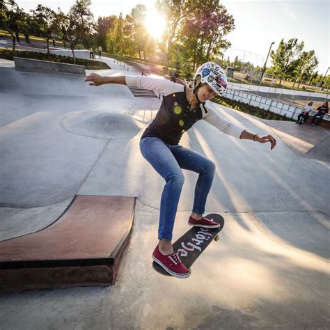 100 Skate Club Is An All Ages Girls Only Skateboarding Group In