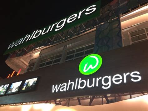 See 1,827 unbiased reviews of wahlburgers, rated 4 of 5 on tripadvisor and ranked #346 of 5,237 restaurants in las vegas. photo0.jpg - Picture of Wahlburgers, Las Vegas - Tripadvisor