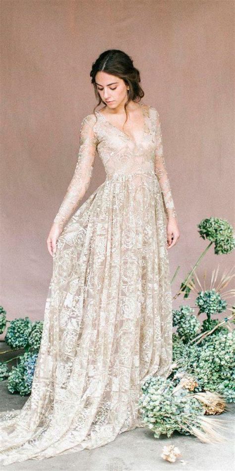 Whatever you're shopping for, we've got it. 30 Vintage Wedding Dresses You Will Fall In Love