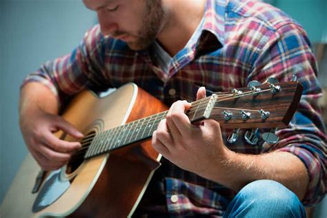 What Is A Folk Guitar Explained Instrumentguys
