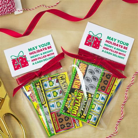 Easy and Inexpensive Gift Ideas For Work  Employee christmas gifts