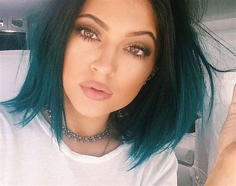 12 Times Kylie Jenners Hair Ruled Brit Co