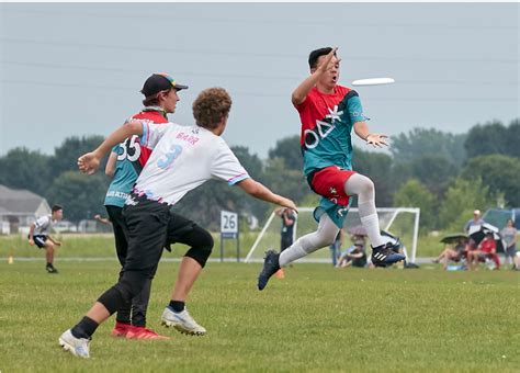 Ultimate Frisbee Slides Into Its Second Year The Piedmont Highlander