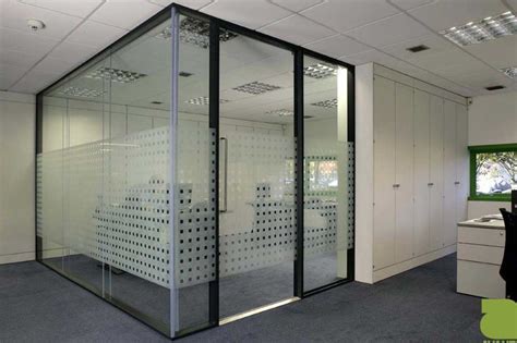 Floor To Ceiling Glass Doors 13 Modern Design Ideas Avanti Systems
