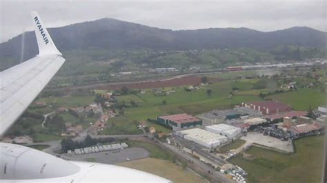 Ryanair Beautiful Landing At Santander Airport Youtube