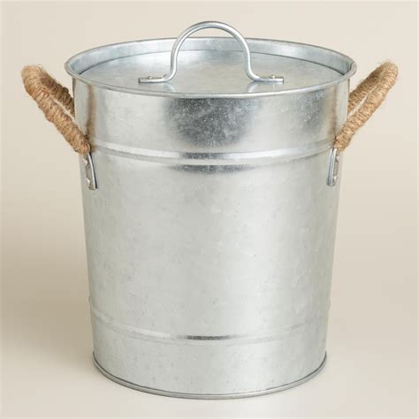 I ordered the ice bucket and it certainly does not disappoint! Galvanized Ice Bucket | Rustic ice bucket, Ice bucket ...