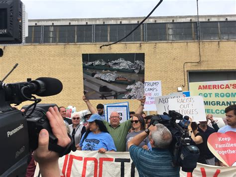 Brenda Flanagan On Twitter Protesters At Elizabeth Detention Center Hold Up Photos Of Migrant
