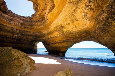 Portugal hat fast 800 km küste, die sich vorbei am atlantik bis zum mittelmeer streckt. Algarve tips | Holidayguru.nl
