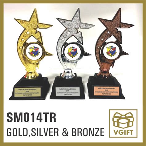 Plastic Trophy Sm Tr Label Logo Hadiah Sukan Dan Hadiah