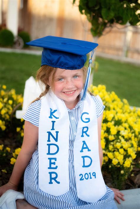 Kindergarten graduation | Kindergarden graduation, Kindergarten graduation, Kindergarten ...