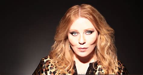 Pictures Of Bebe Buell