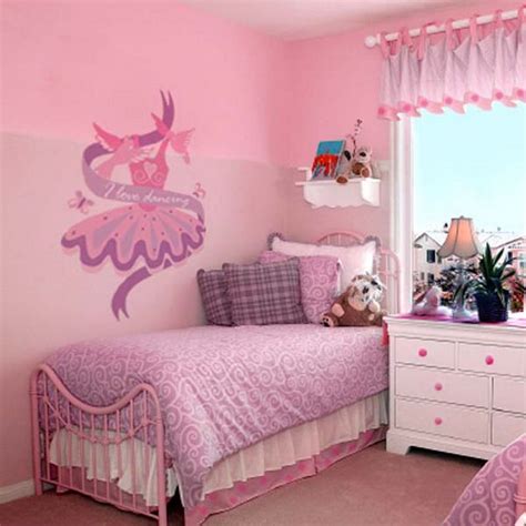 Designing a bedroom is easy. 30 Inspirational Girls Pink Bedroom Ideas | Girl bedroom ...