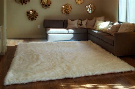 This Fluffy White Rug Will Be A Focal Point Of Your Room Best Decor