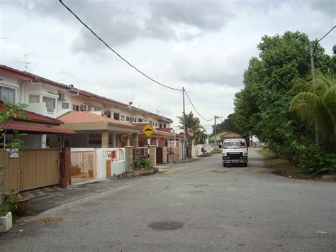 The headquarters of kajang municipal council is located at jalan cempaka kuning on the city centre of kajang. Rumah Untuk Di Jual Beli Dari Ejen Hartanah Berdaftar ...