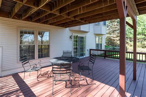 Retail supervisor in staten island, new york: Magnificent 4 Bedroom Colonial at Kessler Farm for Sale ...