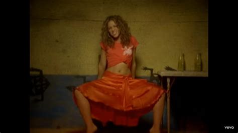 Shakira Feat Wyclef Jean Hips Dont Lie 2006