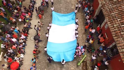 Desfile Del Día De La Independencia 2015 En Antigua Guatemala