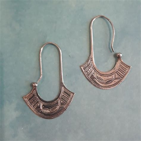 Boucles D Oreilles Touareg Cr Oles Plates Boucles Boucle D Oreille