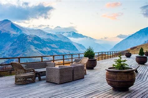 Ter plaatse heb je gratis parkeerplaatsen. Hotels with Best Mountain Views