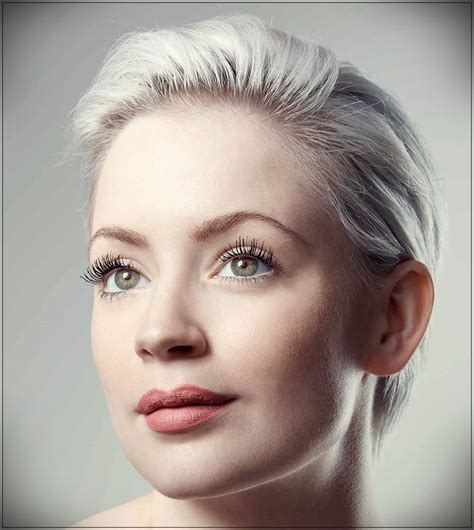 Top 20 white pixie haircut 2018. Pixie cut: who is it good for? Photos of stars to draw ...