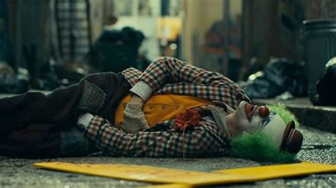 Film Review Joker 2019 Hubpages