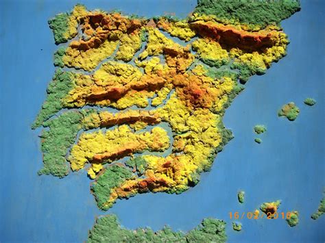 Mapa En Relieve De España