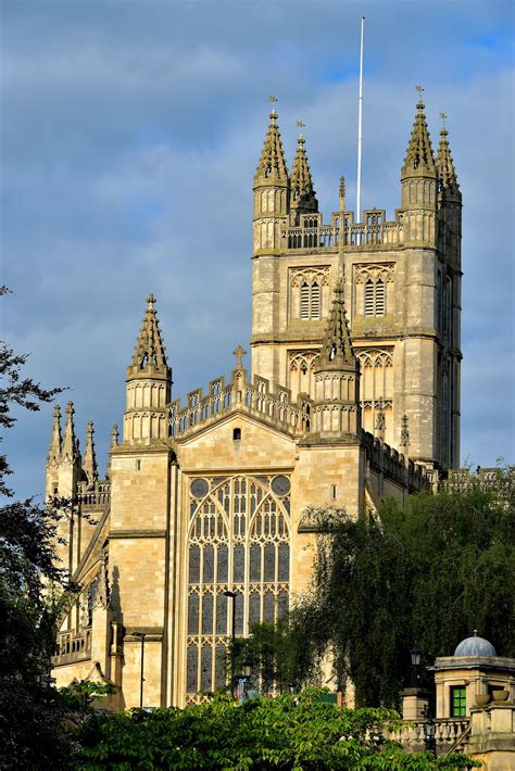 Bell Tower Of Bath Abbey In Bath England Encircle Photos