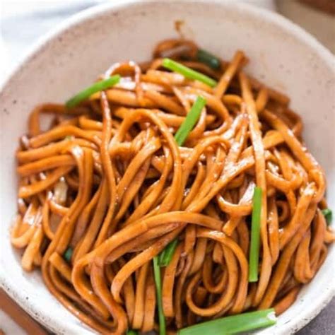 Easy Chinese Pan Fried Soy Sauce Noodles Curry Trail