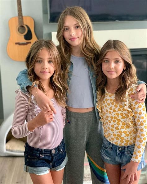 Maisie Got To Hang With Her “little Sisters” Yesterday And It Made Her