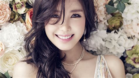 ho56-flower-girl-kpop-hyosung-asian-smile-wallpaper