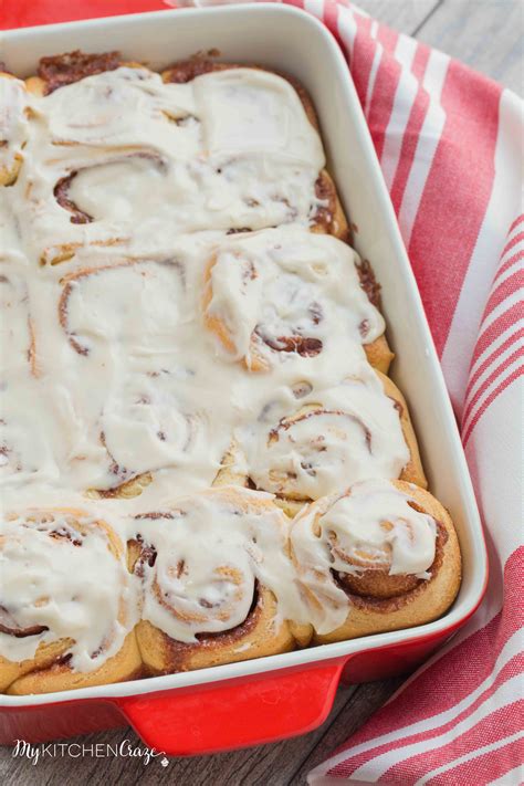 Classic Cinnamon Rolls ~ ~ Wake Up To The Smell Of A