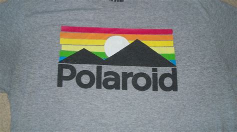 Classic 1970s Style Polaroid Rainbow Logo Shirt Large Gem
